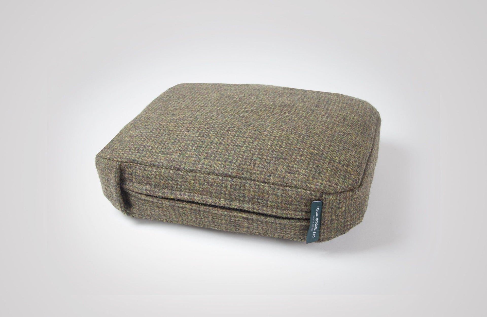 Cillian, Handmade, Tailored Dog Bed for Smaller Breeds